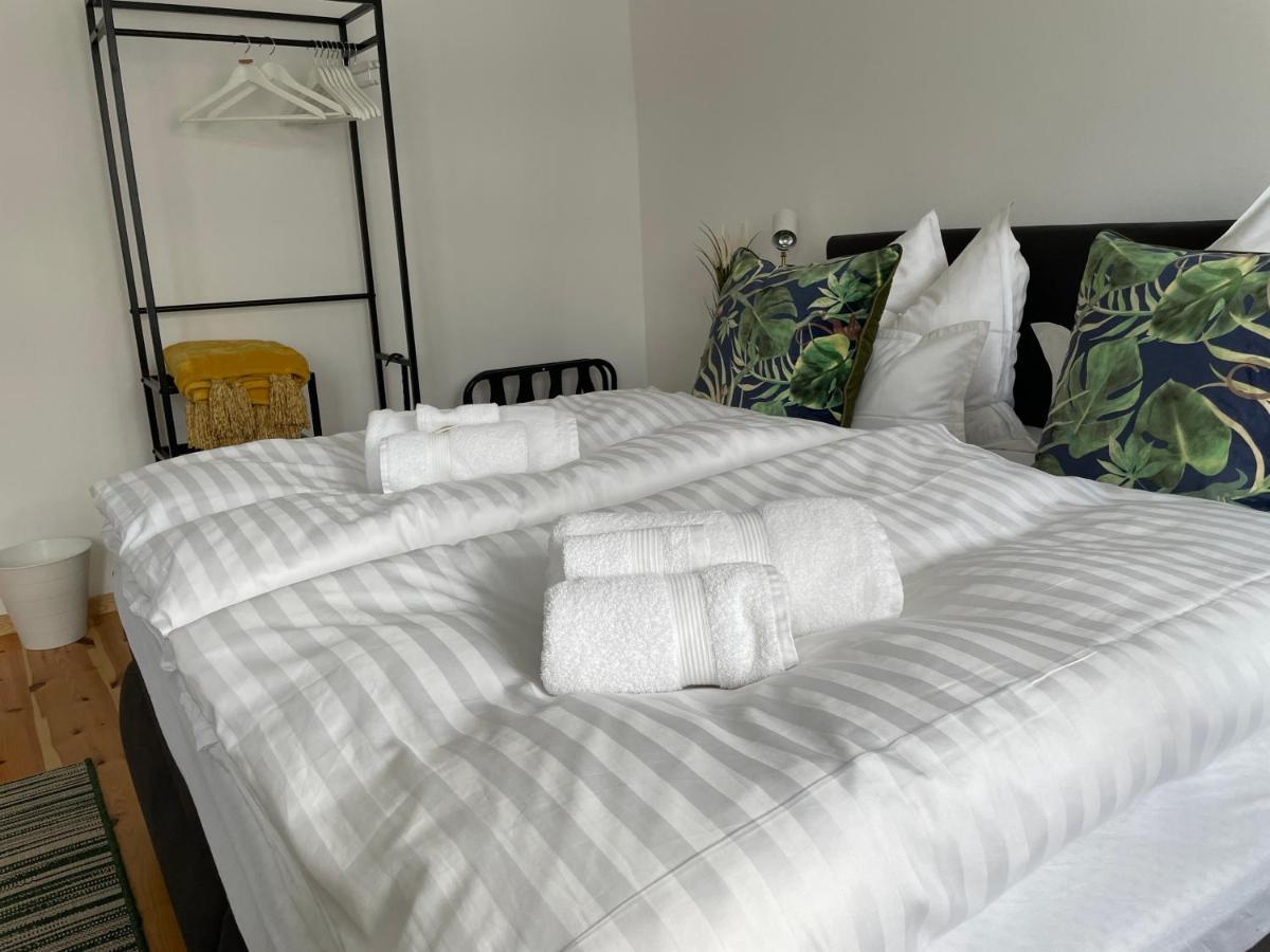 Voh Exklusives Wohnhaus Mitten In Vohenstrauss, Bis 8 Personen!!! Exterior foto